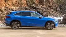 Mercedes GLC EQ Avantgarde (2026) in Klarblau Metallic: Das Exterieur