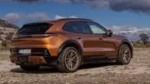 Porsche Cayenne Electric (2026) in Madeiragoldmetallic: Das Exterieur