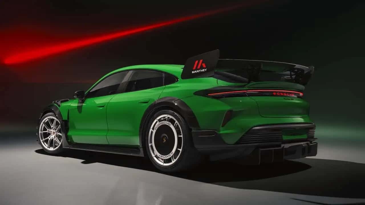 porsche-e-pirelli-per-il-record-al-nurburgring