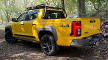 Mitsubishi Triton Savana