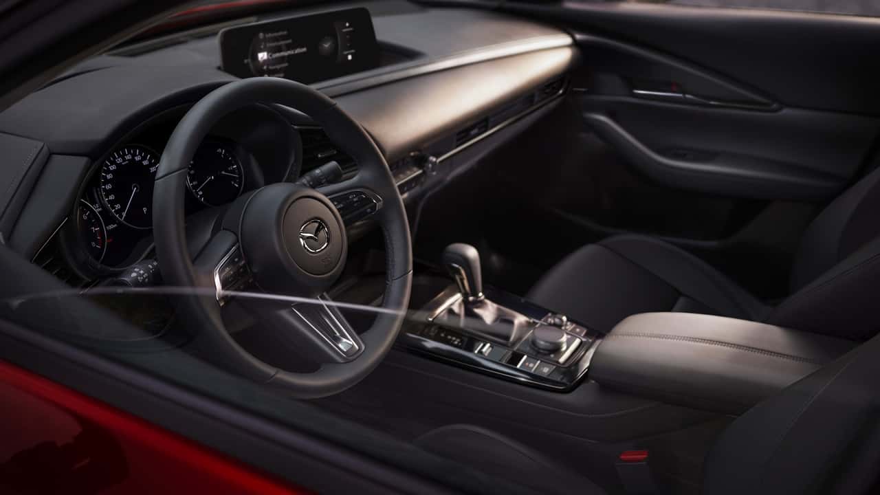 Mazda CX-30 2027, gli interni