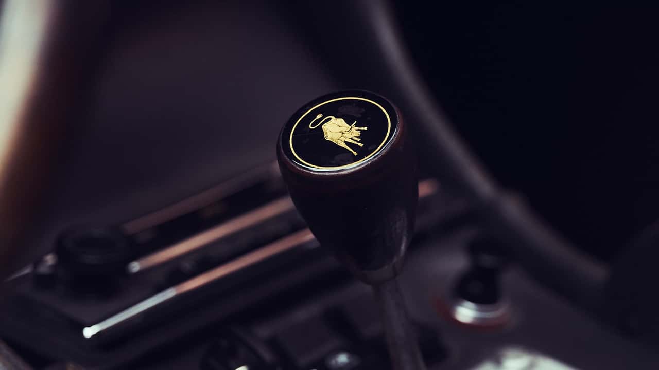 Lamborghini nie wprowadzi symulowanej manualnej skrzyni biegów