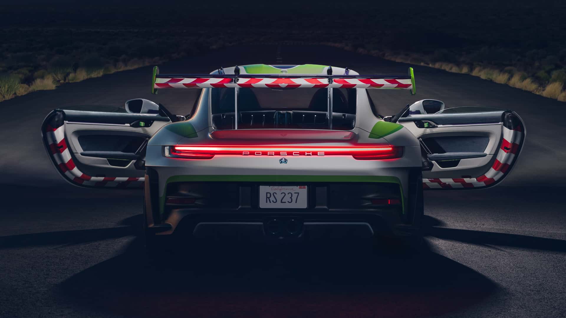 https://cdn.motor1.com/images/mgl/ZnzqVZ/s1/porsche-s-pixar-cars.jpg