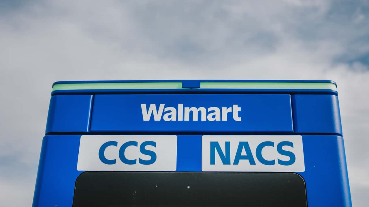 Walmart-branded ABB E-mobility A400 DC fast chargers Walmart-branded ABB E-mobility A400 DC fast chargers