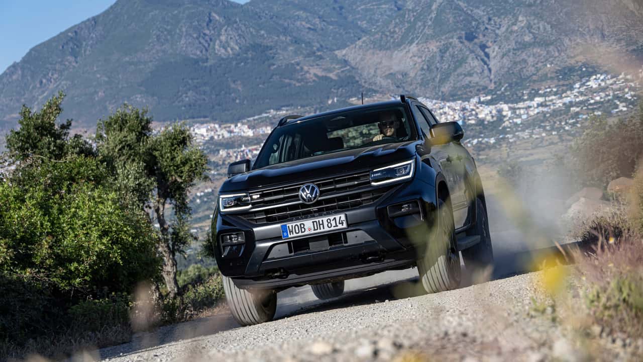 Volkswagen Amarok Dark Label 2026
