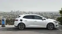 Renault Megane E-TECH Plug-in 160 (2021)