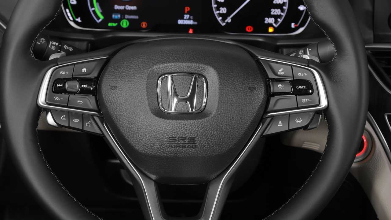 Honda Accord e:HEV (híbrido)