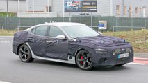 2021 Genesis G70 facelift spy photo
