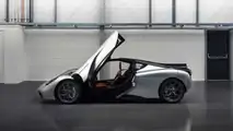 Gordon Murray Automotive T.50 Türen öffnen