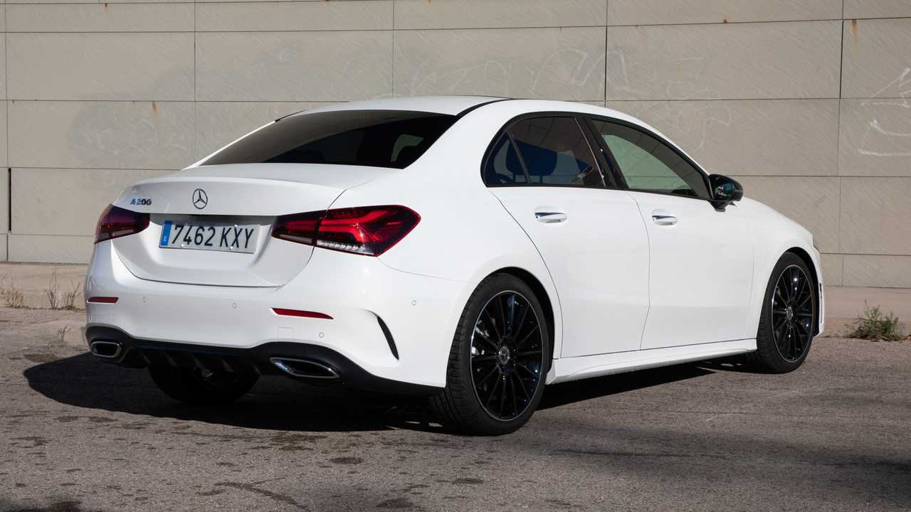 Mercedes-Benz A 200 7G-DCT Sedán 2020 prueba
