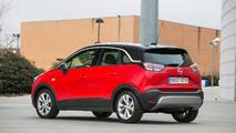 Opel Crossland X contra...