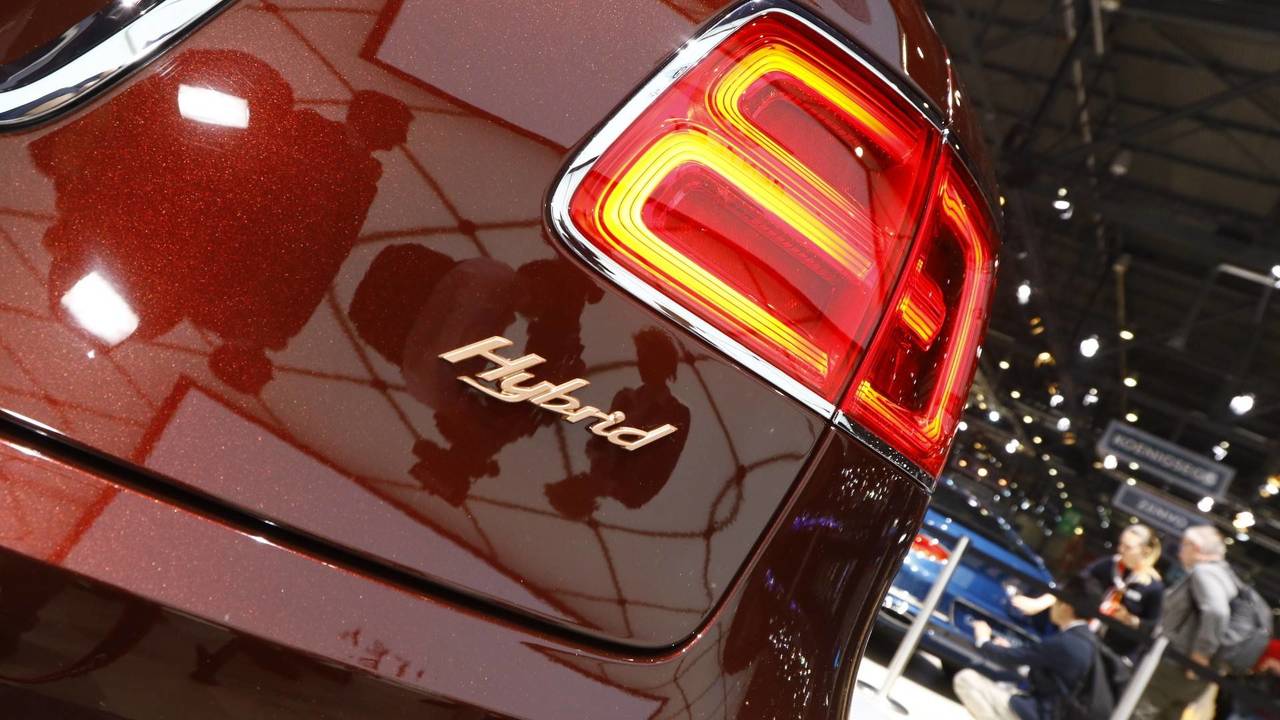 Bentley al Salone di Ginevra 2018