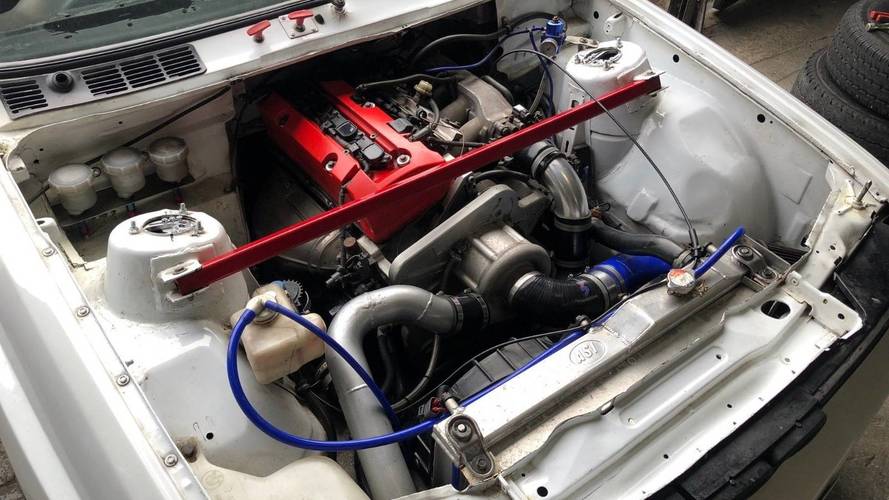 BMW Serie 3 E30, con el motor de un Honda S2000