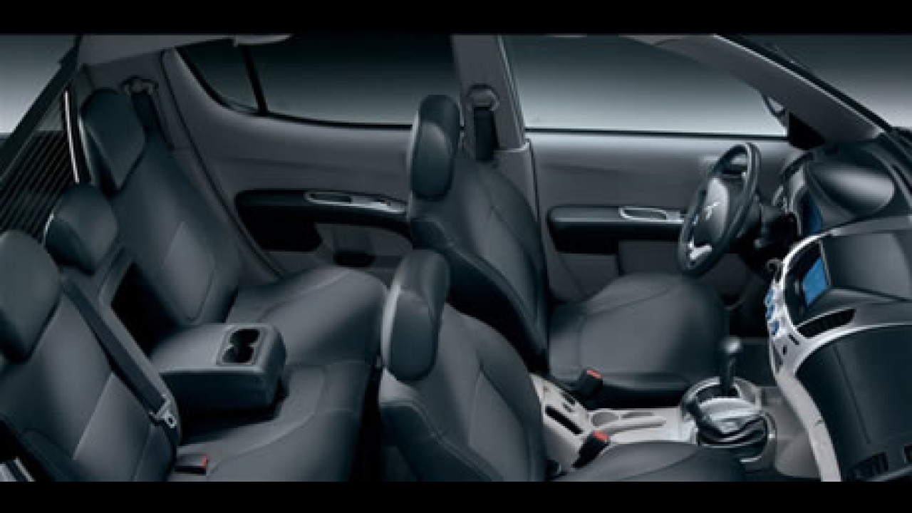 Nova Mitsubish L200 Triton muda para competir com a Toyota Hilux