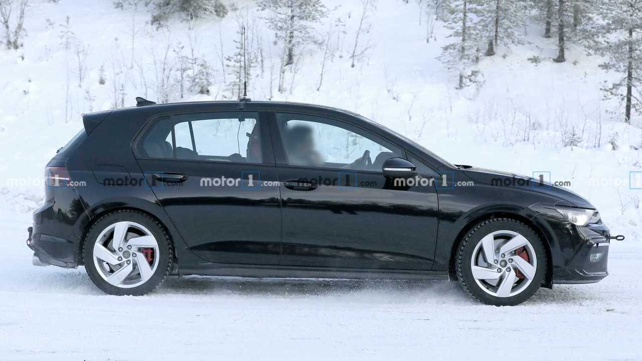 Volkswagen Golf GTI 2020, fotos espía
