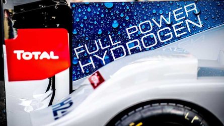 Como conquistar fãs de automobilismo com carros movidos a hidrogênio?