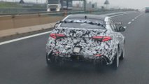 Alfa Romeo Giulia GTAm catturato sotto la pioggia