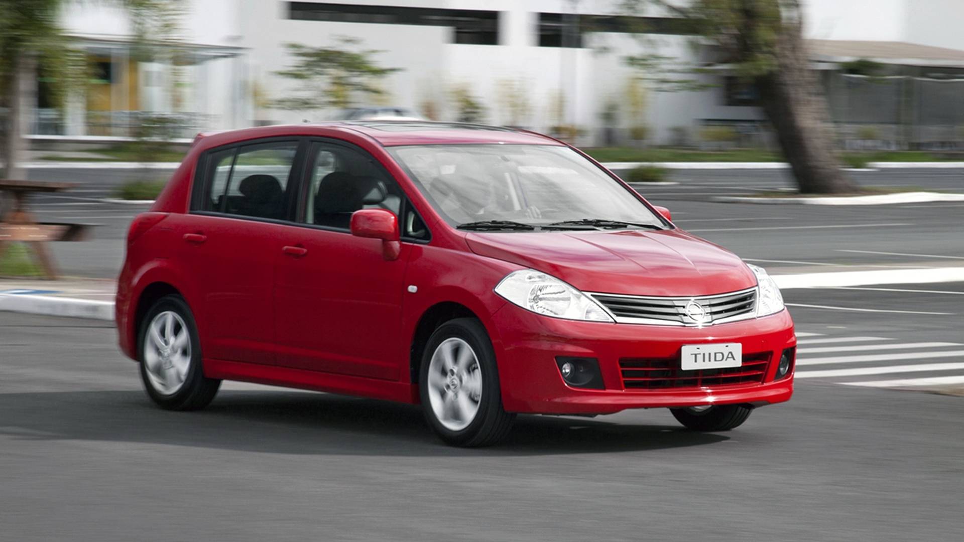 ниссан ти. Nissan tiida c11 2010. ниссан тиида 2013. ниссан тиида хэтчбек. Nissan tiida 2010 хэтчбек.