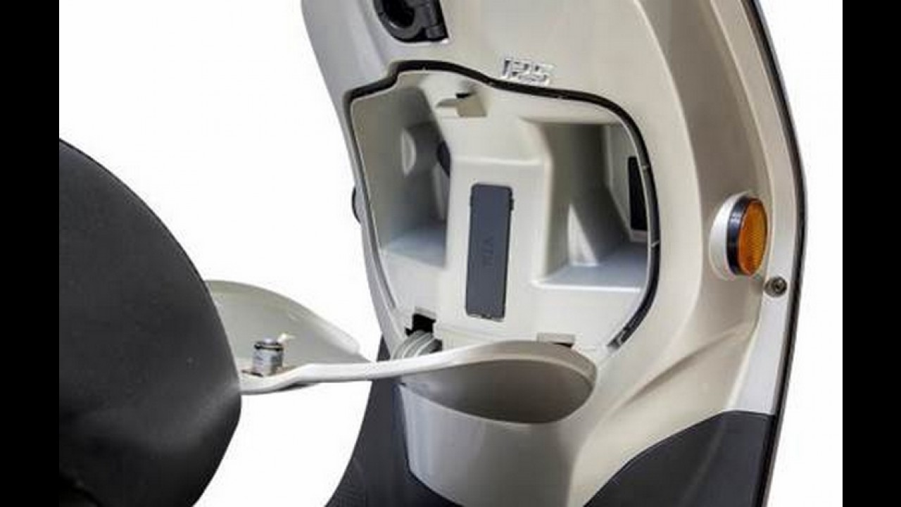 Dafra lança scooter com estilo retrô Fiddle III por R$ 11.390