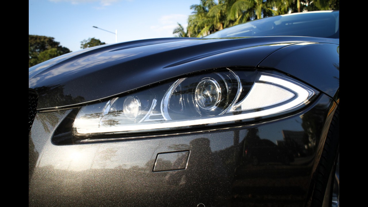 Avaliação: Jaguar XF Sport Luxury 2015 é predador em traje esporte-fino