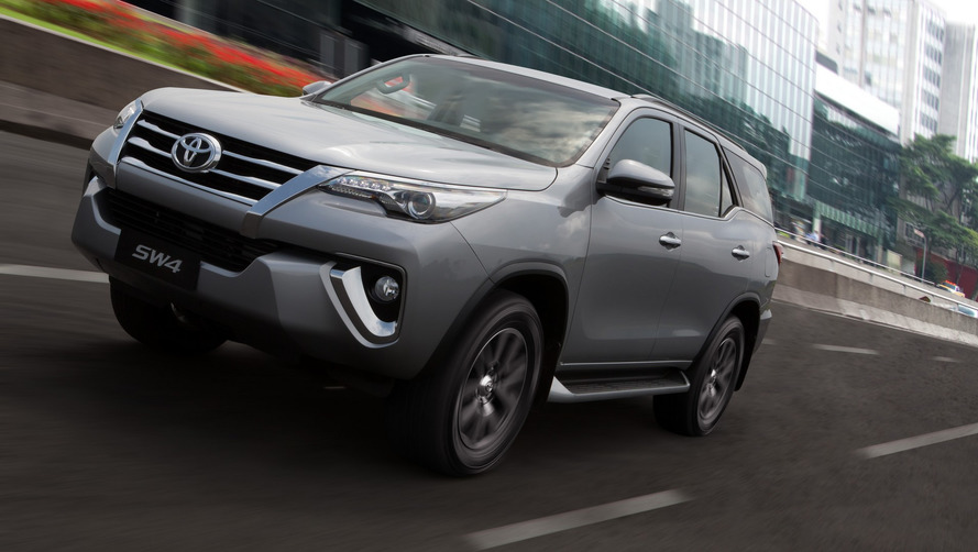 Toyota SW4