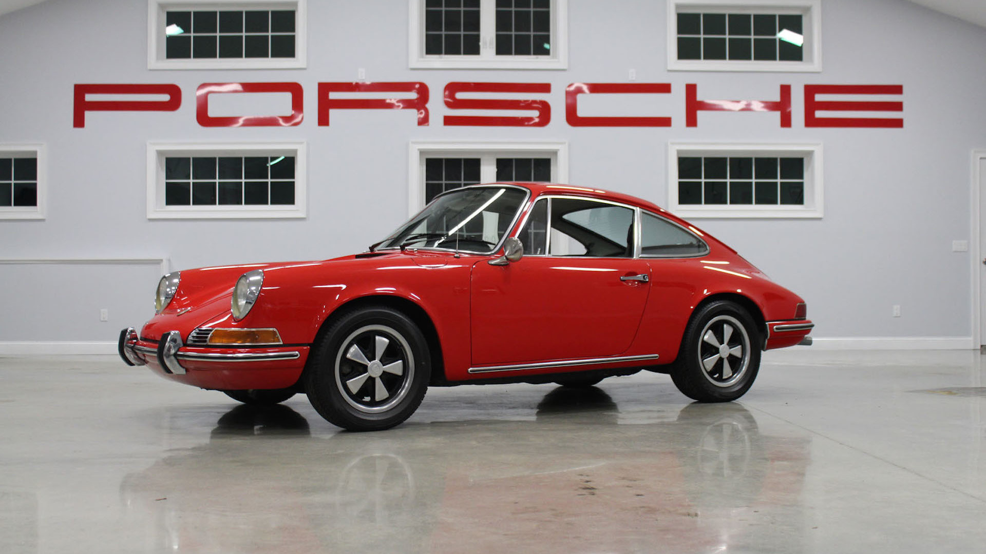 Porsche Auctions America Photos