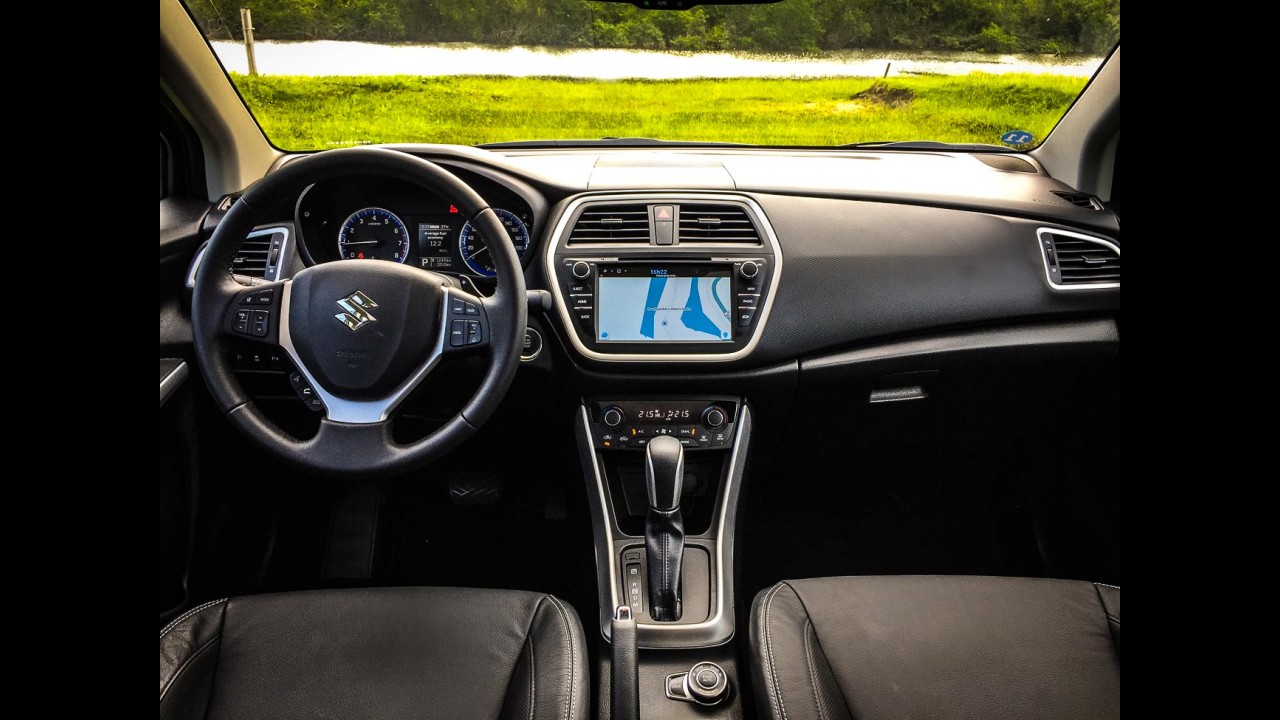 Volta rápida: aposta racional do Suzuki S-Cross esbarra no preço