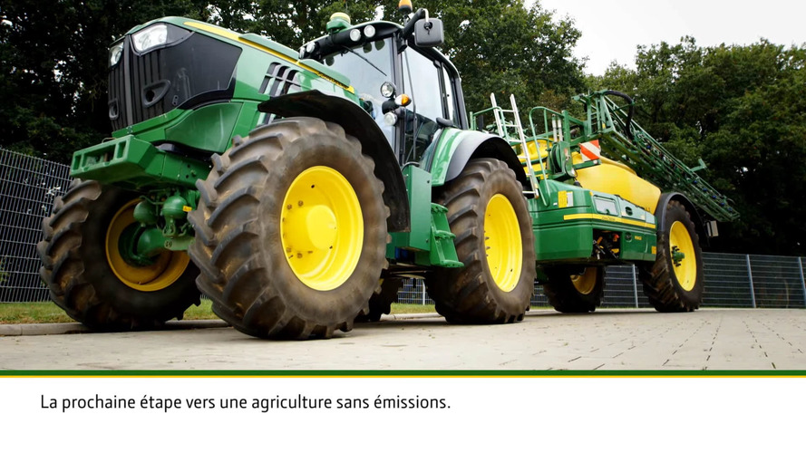 John Deere Sesam EV Tractor Concept