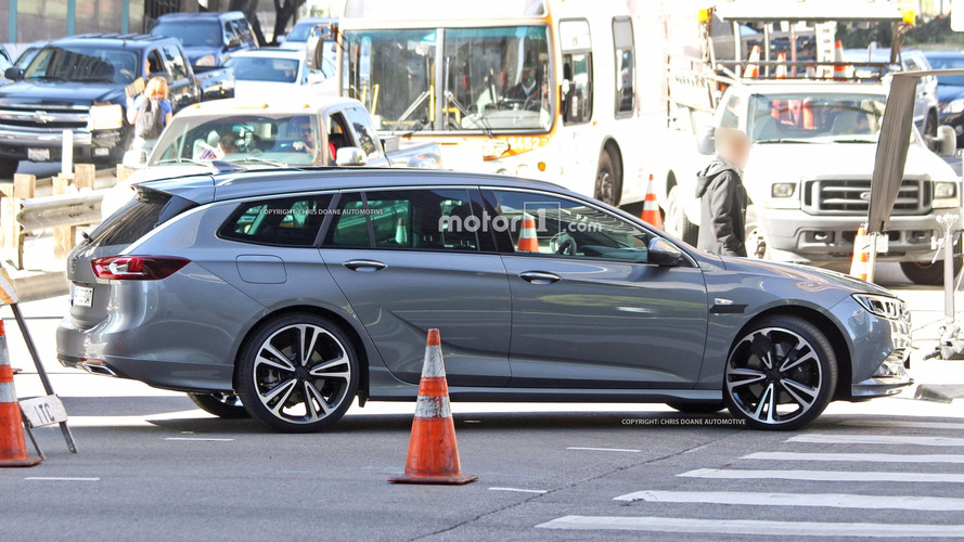 2017 Opel Insignia Sports Tourer spy photo