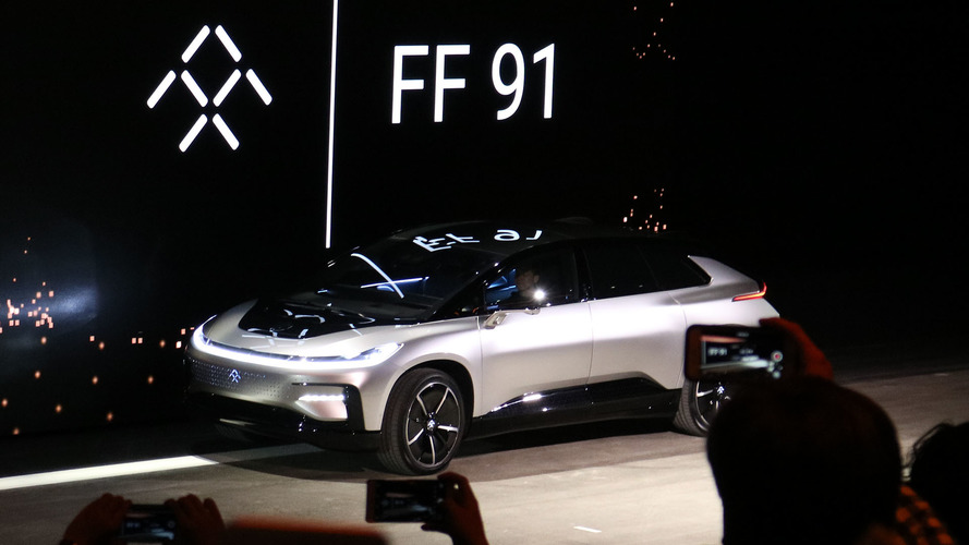 Faraday Future 91 tem 1.065 cv, 183,6 kgfm e vai de 0 a 100 km/h em 2,4 s