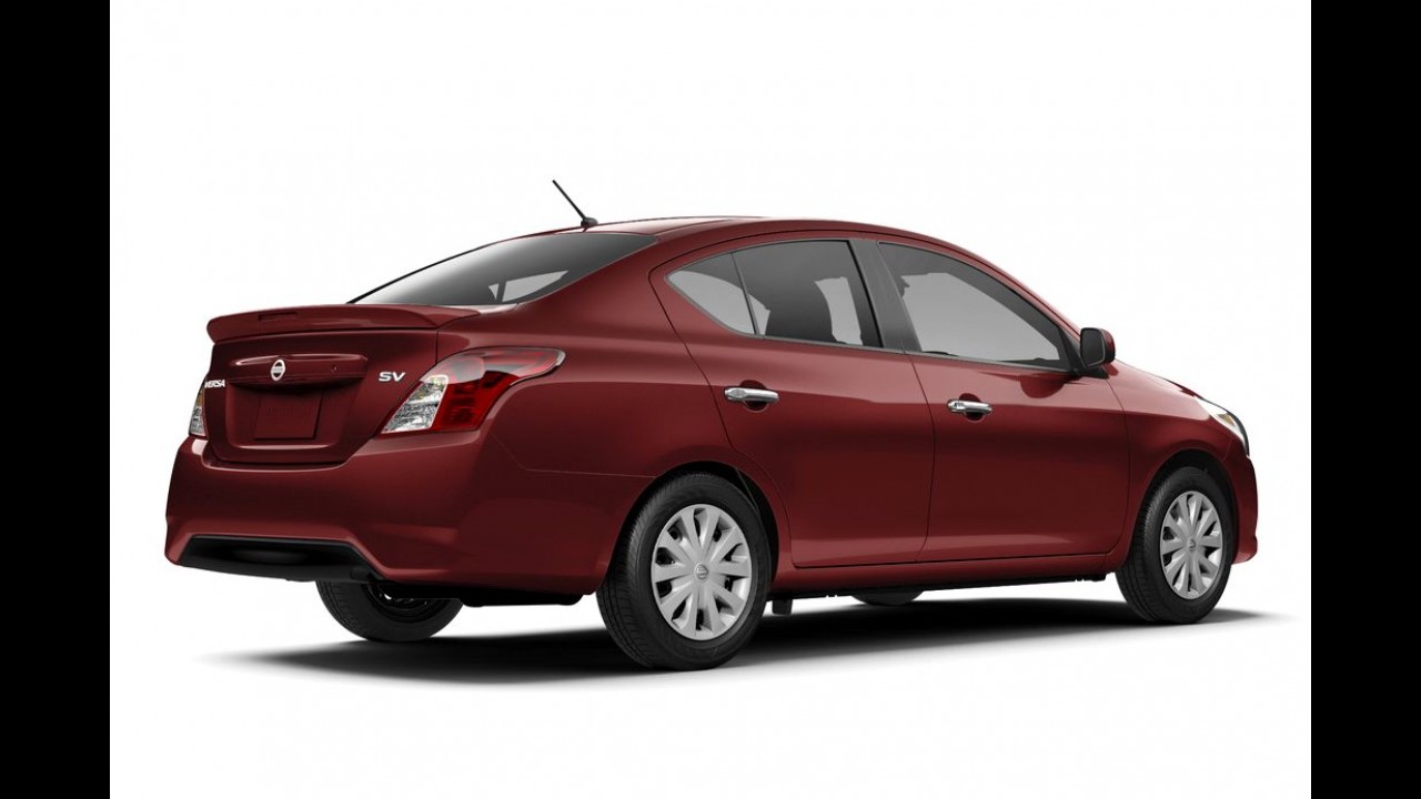 Nissan Versa 2017 ganha novidades nos EUA e tem preço inicial de US$ 11.990