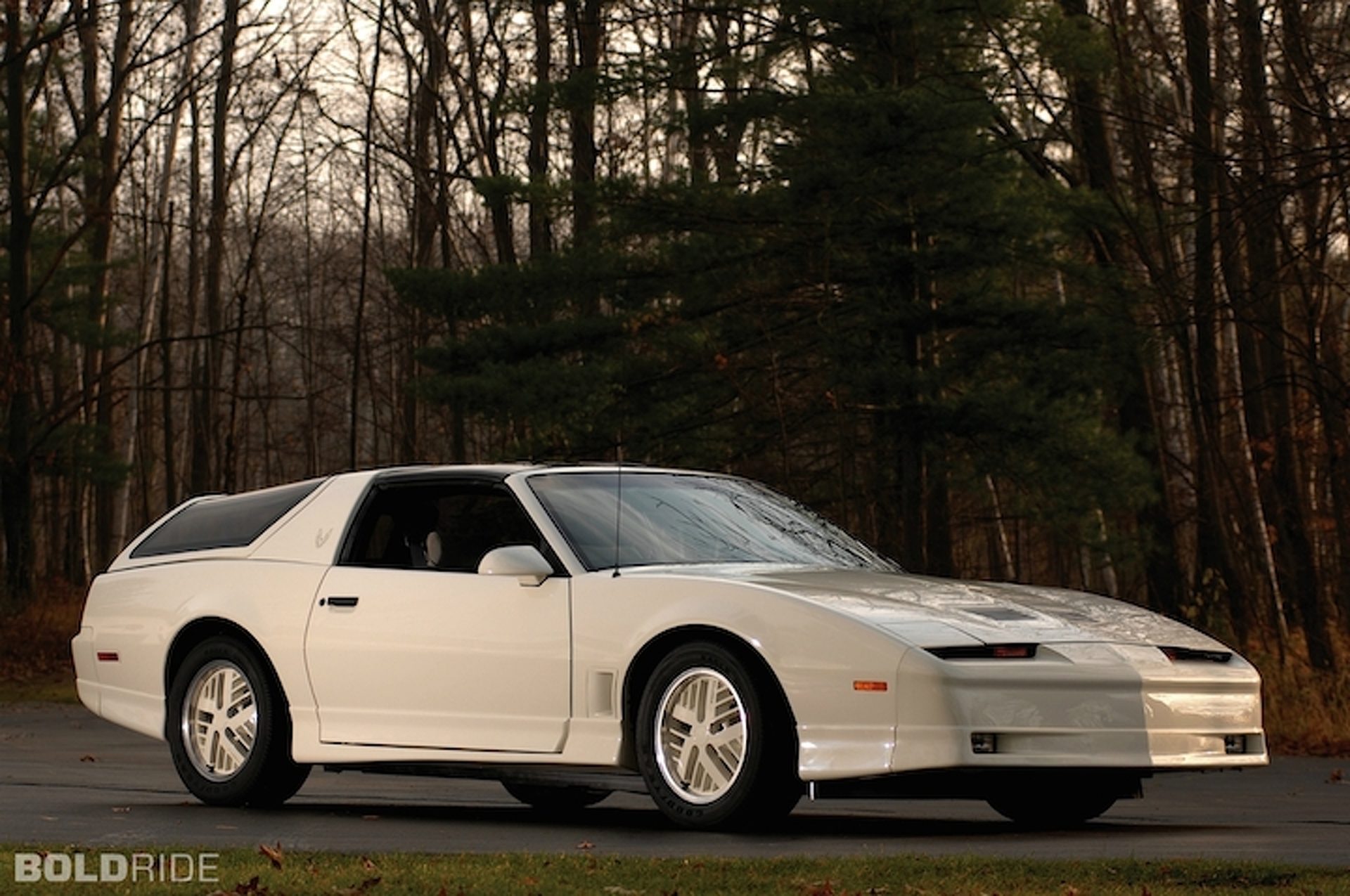 The Pontiac Kammback: Innovation vs. Convention