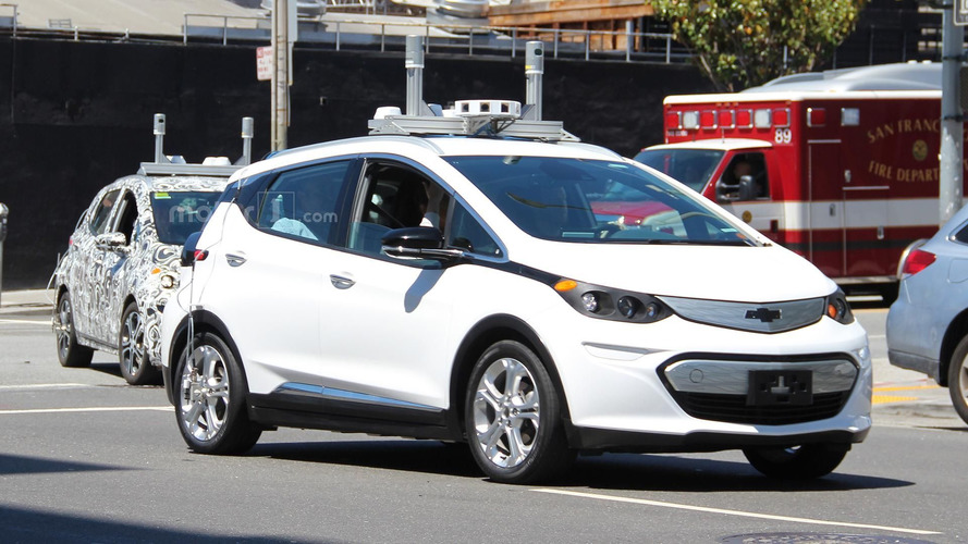Autonomous Chevy Bolt spy photo