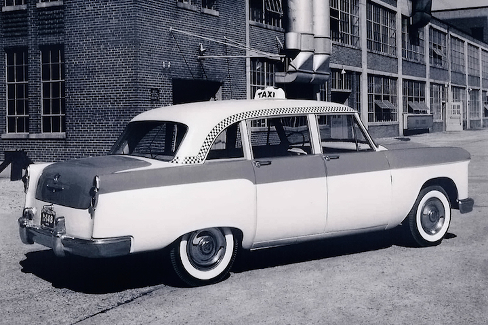 92 Years Ago Today, Checker Produced its First Taxi Cab in Michigan