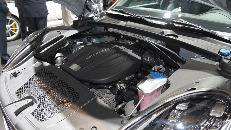 Porsche Macan with four-cylinder engine live in New York