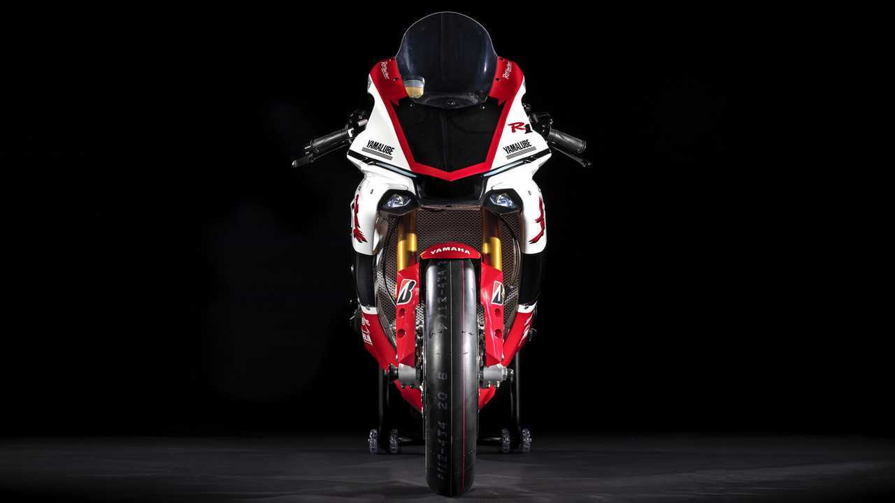 Yamaha YZF-R1 GYTR 8H Suzuka 20 aniversario