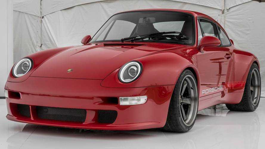 Porsche 993 receives carbon body conversion by Gunther Werks