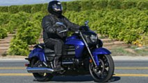Review: 2014 Honda Gold Wing Valkyrie 