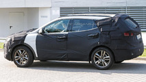 2015 Hyundai Santa Fe facelift spy photo