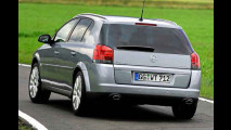 Opel peppt Mittelklasse auf:
