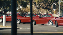 BMW M235i, drifting in rotatoria