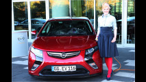 Katie Melua singt für Opel