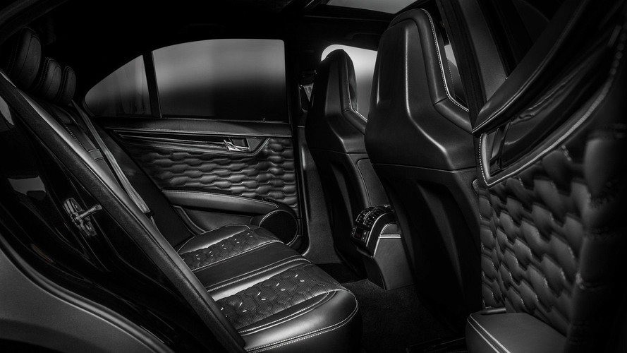 Carlex Design Mercedes C63 AMG