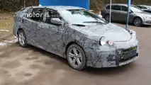 2018 Toyota Avensis wagon spy photo