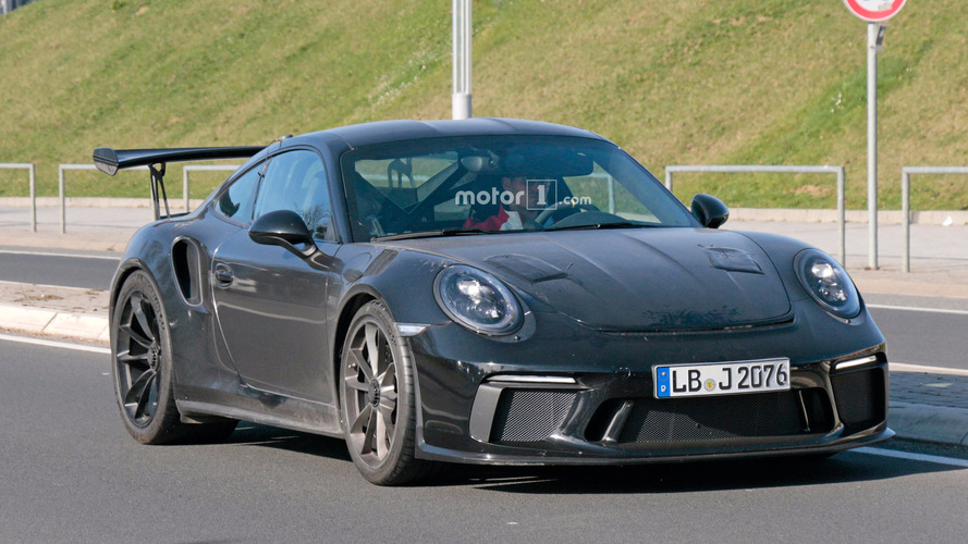 Porsche 911 GT3 RS Refresh Spy Pics