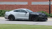 2019 Shelby Mustang GT500 Spy Photos
