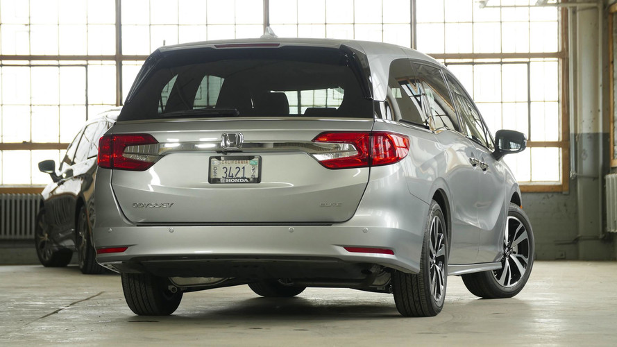2017 Chrysler Pacifica vs. 2018 Honda Odyssey