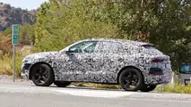 2019 Audi Q8 spy photo