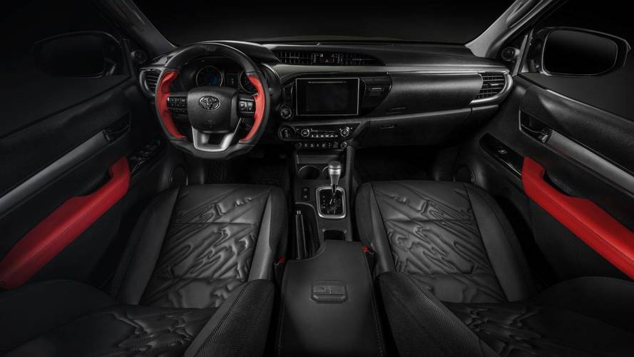 Carlex Toyota Hilux