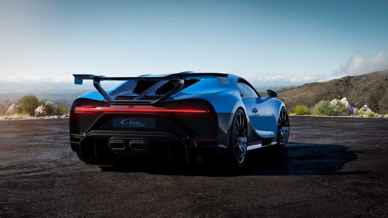 Bugatti Chiron vs Chiron Pur Sport